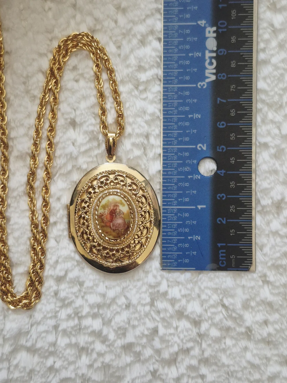 Vintage Gold Tone Oval Filigree Painted Cameo Locket Necklace